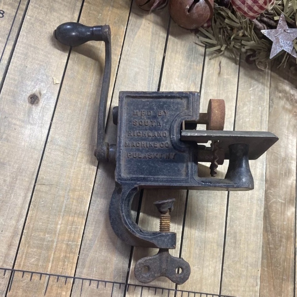 South Richland Machine Leather Crimper Pinking Pinker Machine Antique Cast Iron